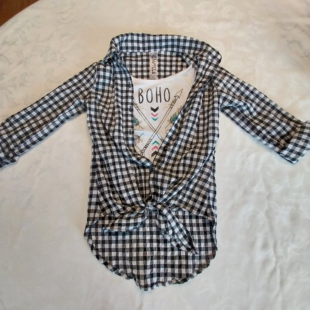 Girls sz S (7-8) long sleeve black & white checkered top w/ boho tank